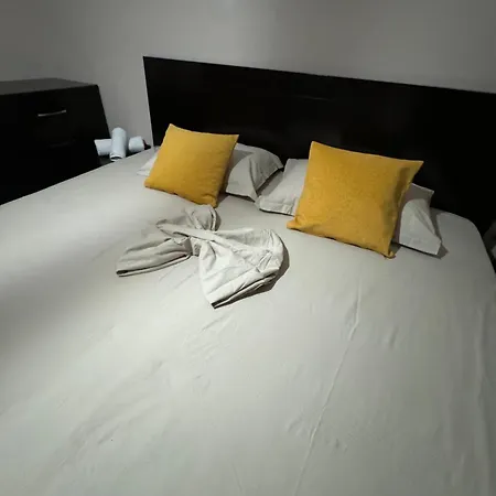 Apartament Toptani Center *